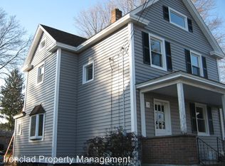 8 Crown St, Middletown, CT 06457