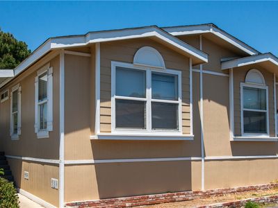 20401 Soledad Canyon Rd, Canyon Country, CA, 91351