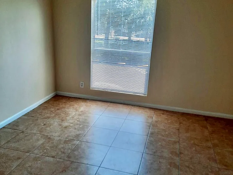 1500 N Congress Ave #B20 — Photo 9