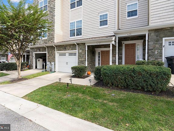 4th image of 3632 Bedford Dr