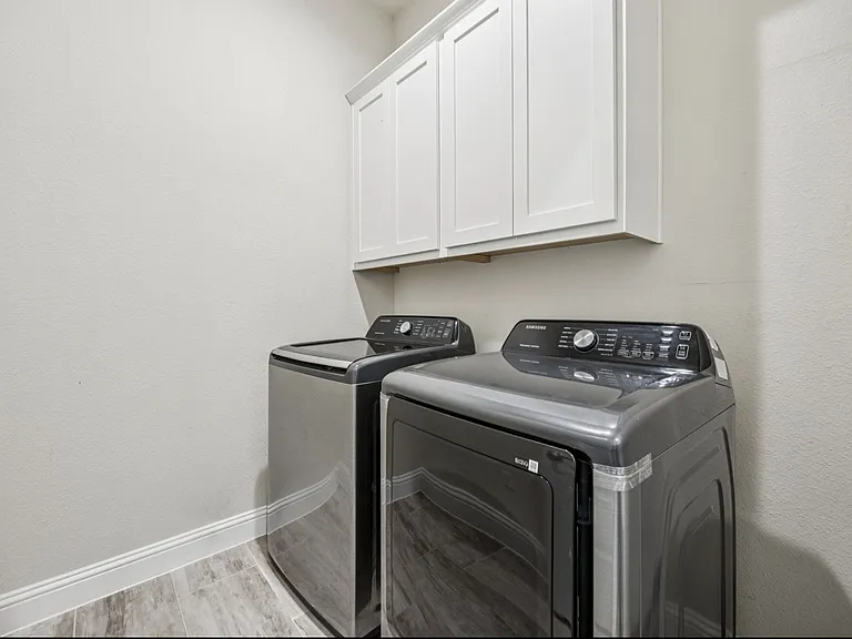 3201 Velma Ln — Photo 16