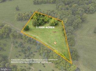 2 Winebrenner Rd, Martinsburg, WV 25404