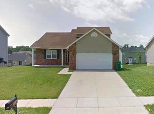 905 Chesapeake Junction Ln, O'Fallon, IL 62269