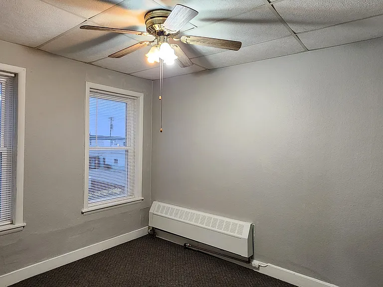 613 Avenue G #A — Photo 3