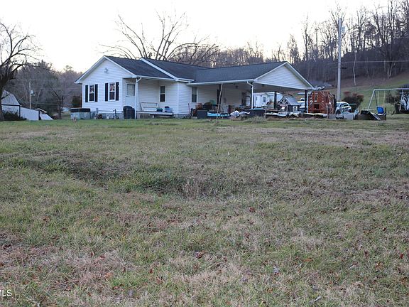 4th image of 2307 Stafford Ln