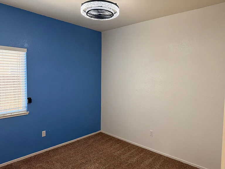 1947 Expedition Way — Photo 16