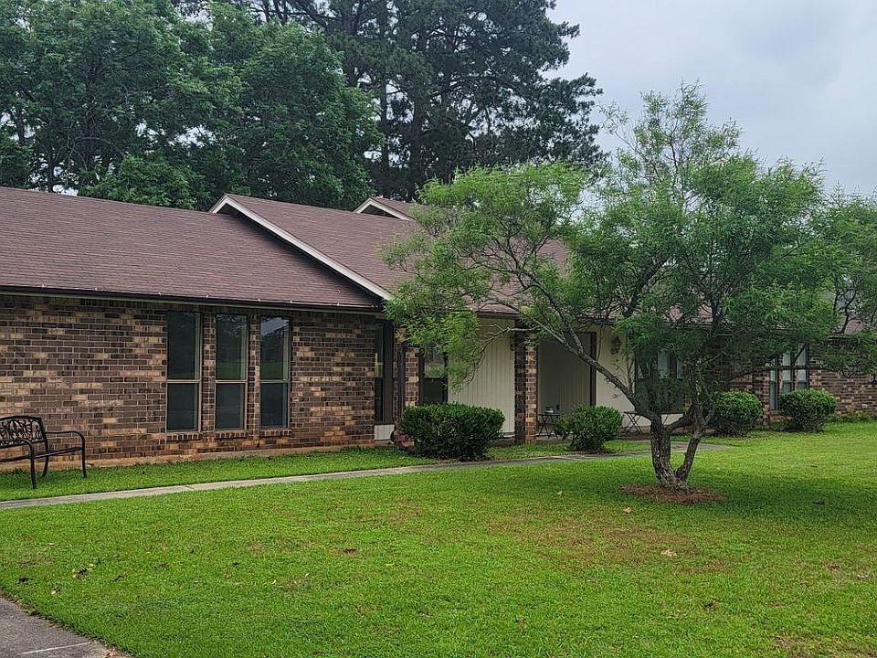 1st image of 288 Pine Hills Dr
