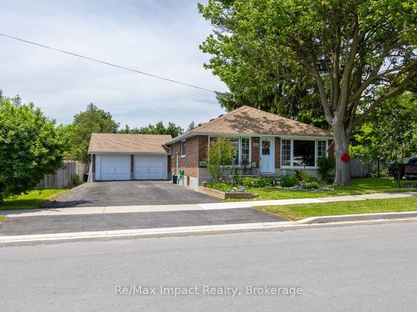 44 Brown St, Clarington, ON L1C 2R4