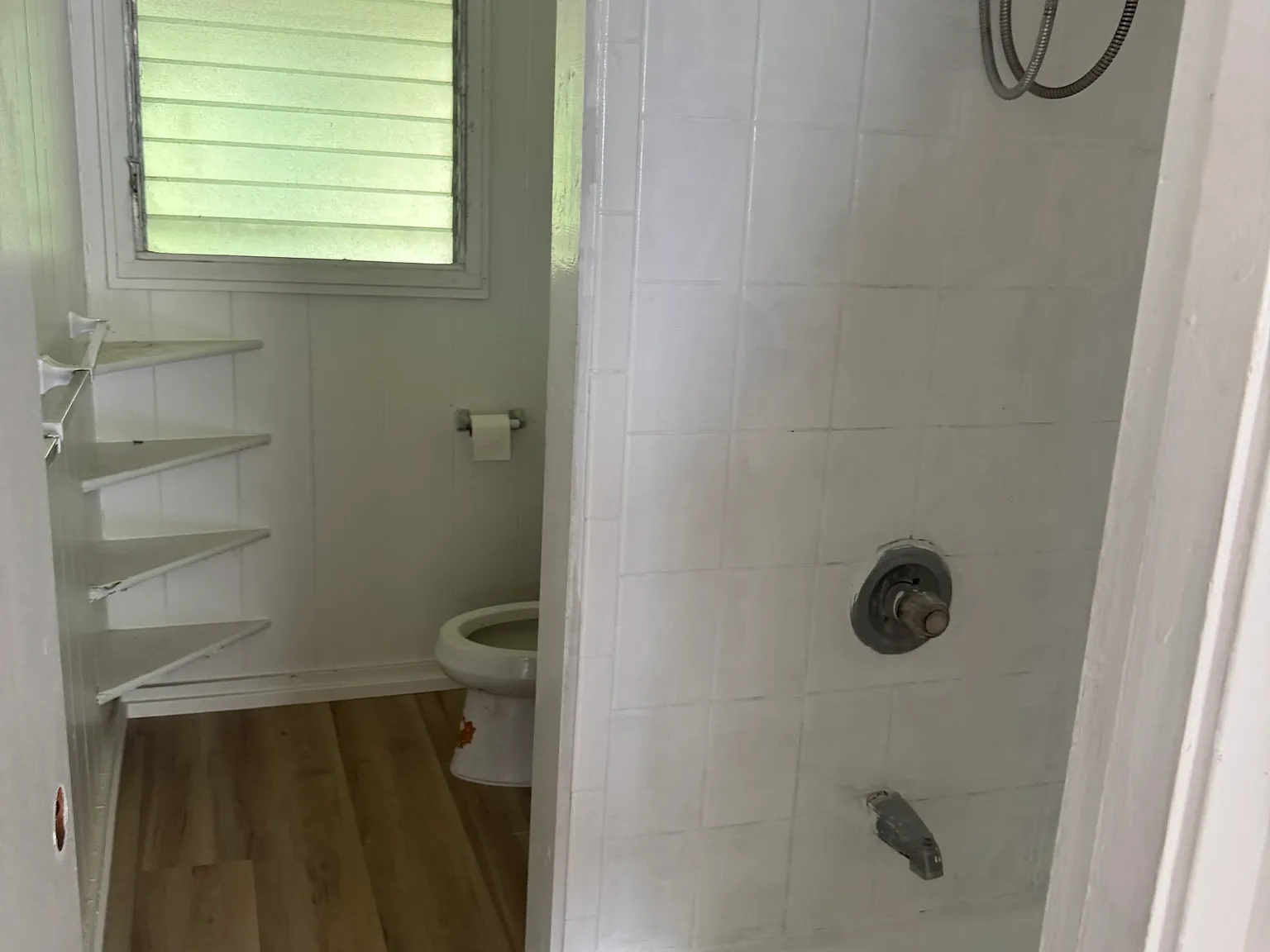2 bed, 720 sqft, $2,100 — Photo 2