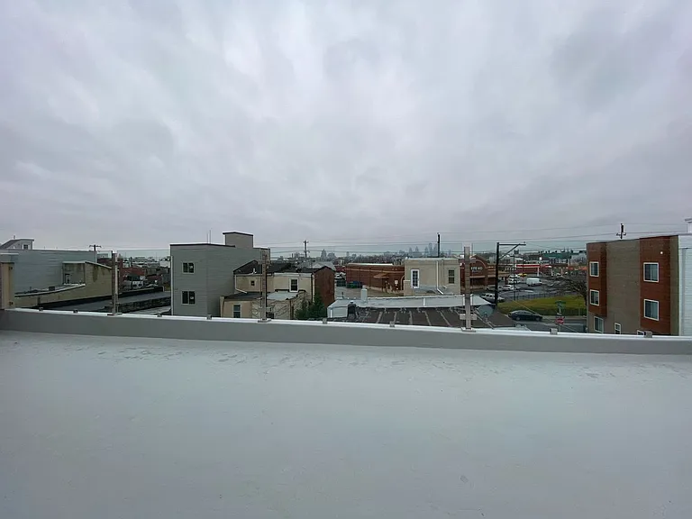 2609 Almond St — Photo 29