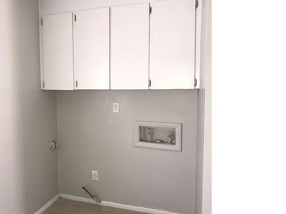 3rd image of 1414 S 73rd East Ave