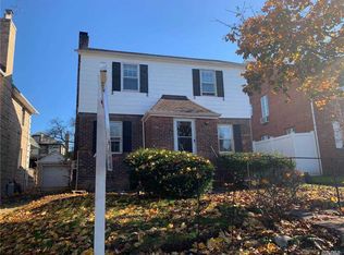 75-11 179th St, Fresh Meadows, NY 11366