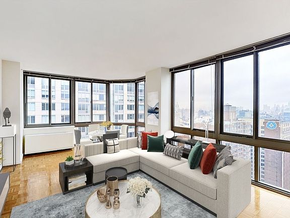 3rd image of 100 W 26th St APT 33B