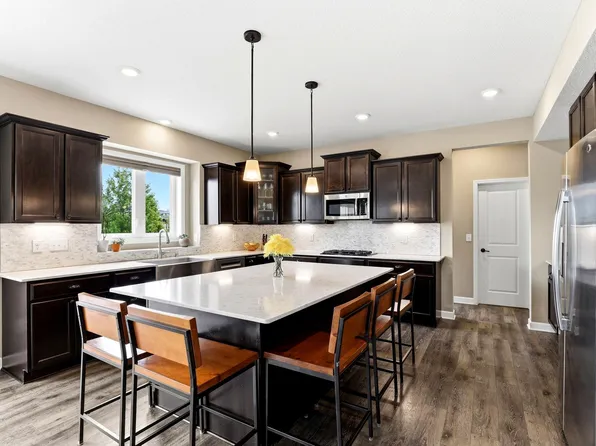 2232 Sorrel Ct, Victoria, MN 55386