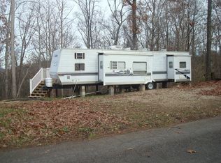 1950 Clayton Rd, Dandridge, TN 37725