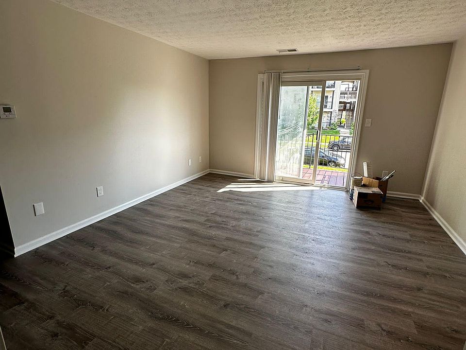 Entrance Hall way