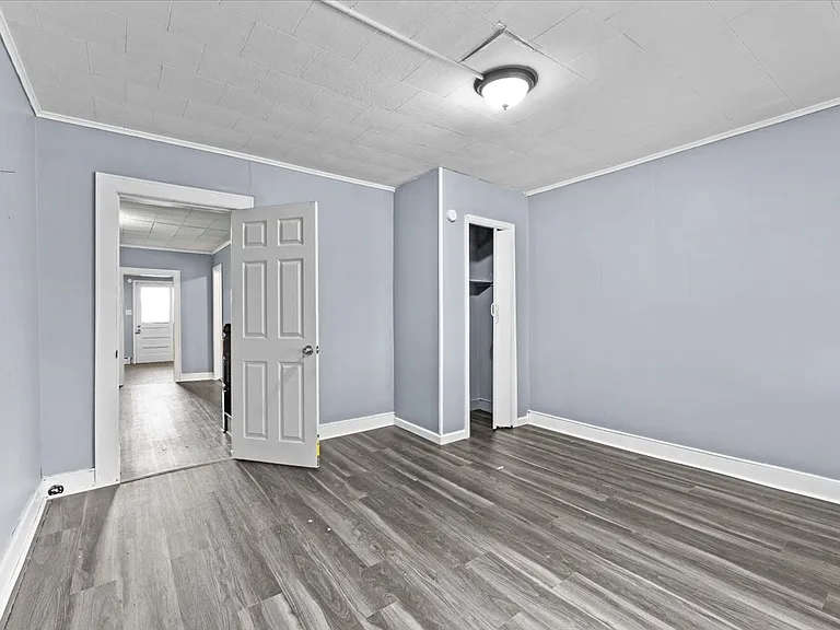 39 Church St — Photo 22
