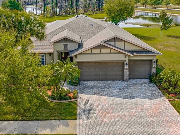 4th image of 3211 Mapleridge Dr