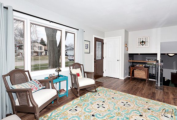 3rd image of 5202 Abbey Dr