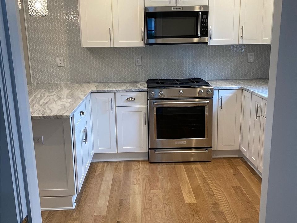 213 Rocklyn Ave 2, Lynbrook, NY 11563 Zillow