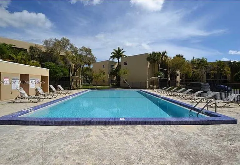8065 SW 107th Ave #214 — Photo 27