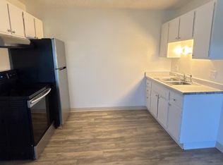 Spacious 1 & 2 Bedroom Apartments in East Colorado Springs!, Colorado Springs, CO 80909