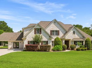13907 Jbk Memorial Dr, Willis, TX 77318