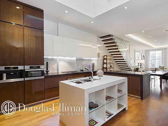 2nd image of 738 Broadway #Penthouse