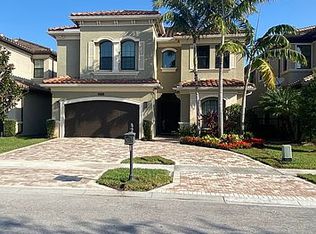 8175 Lawson Bridge Ln, Delray Beach, FL 33446