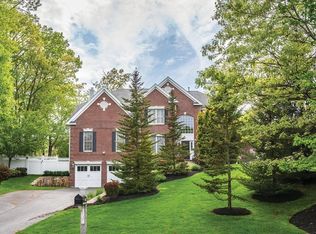 215 Cedar St, Wellesley, MA 02481