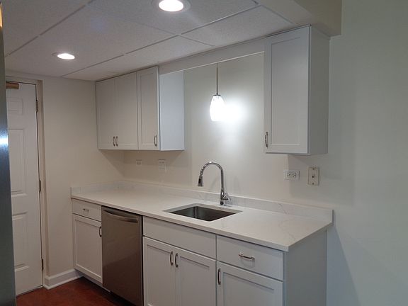 5th image of 7171 175th St APT 2D