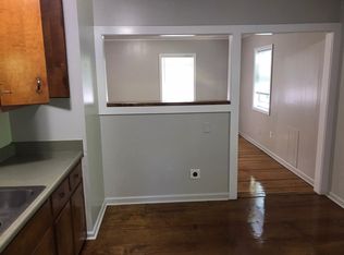 10 Maple Ln, Travelers Rest, SC 29690