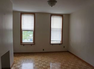 177 McGuinness Blvd APT 3R, Brooklyn, NY 11222