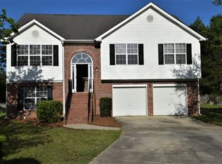 1849 Mission Park Ct, Loganville, GA 30052