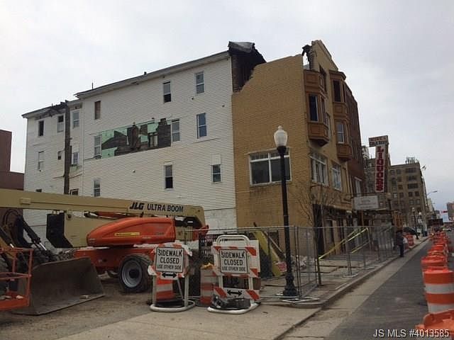 1st image of 1510 Pacific Ave