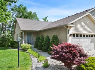 1362 Terrace Bluff Dr, Traverse City, MI 49686