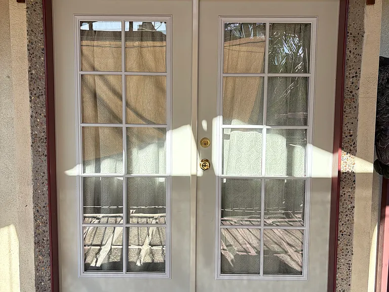 N Birch Ave — Photo 2