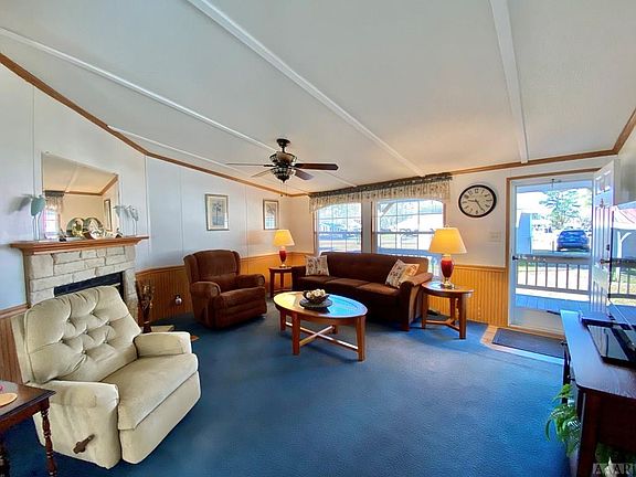 5th image of 155 Clipper Dr