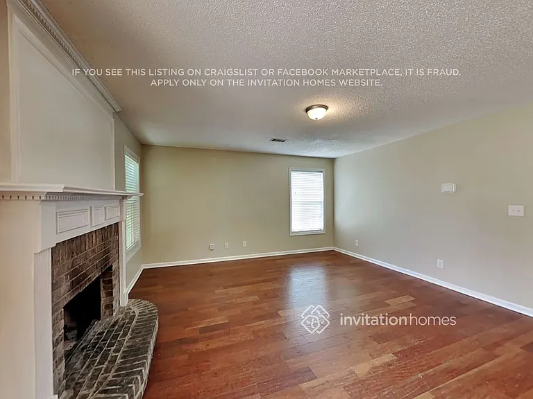 3026 Lincoln Log Way — Photo 5