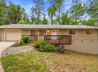 10706 Alta Sierra Dr, Grass Valley, CA 95949