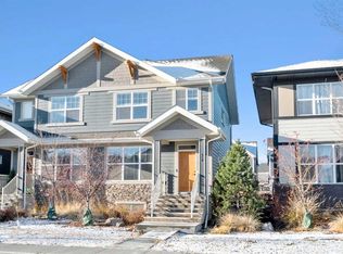 950 E Mahogany Blvd SE, Calgary, AB T3M 2X3