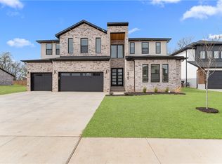 4420 S 88th St, Bentonville, AR 72713