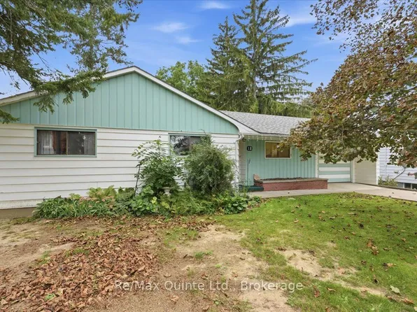1B Rogers St, Prince Edward County, ON K0K 2T0