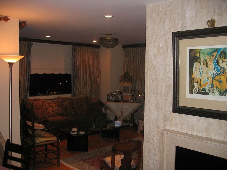 2nd image of 321 N Oakhurst Dr APT 602