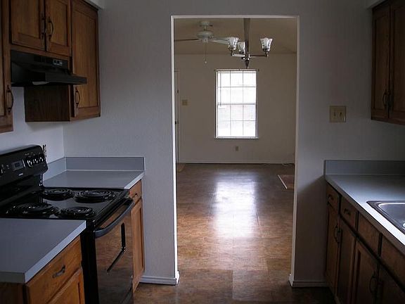 3rd image of 5621 Hearthwood Ct