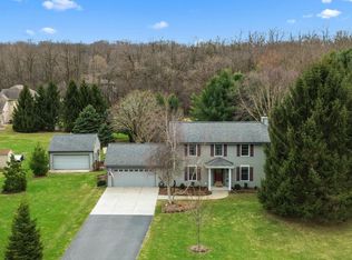 W5449 Briarwood Rd, Elkhorn, WI 53121