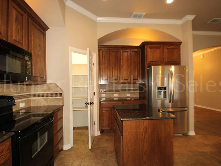 3114 Matador Dr — Photo 8