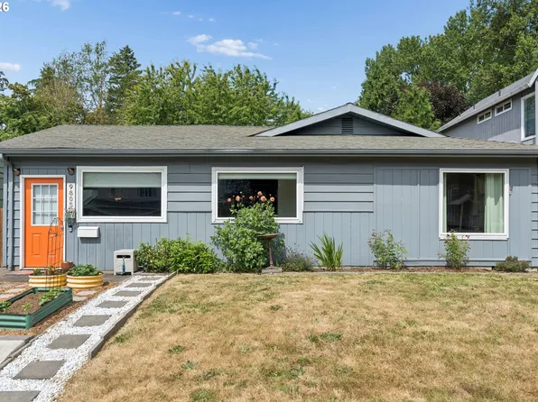 9805 N Clarendon Ave, Portland, OR 97203