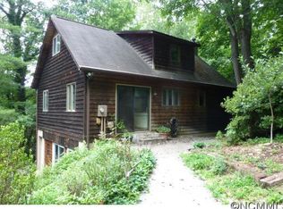 33 Jazaka Ridge Ln, Swannanoa, NC 28778