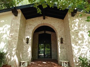 N99W5784 Oxford Dr, Cedarburg, WI 53012